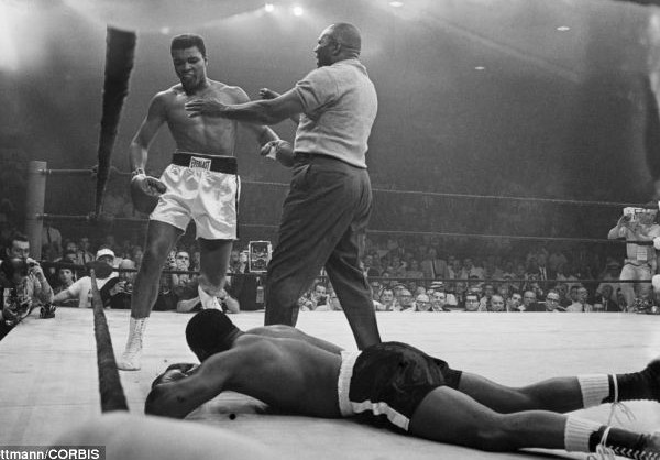 Tran thang huyen thoai cua Muhammad Ali bi nghi gian lan