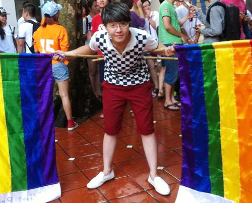 4 hoc bong tri gia 18 trieu dong danh cho cac ban LGBT co hoan canh kho khan