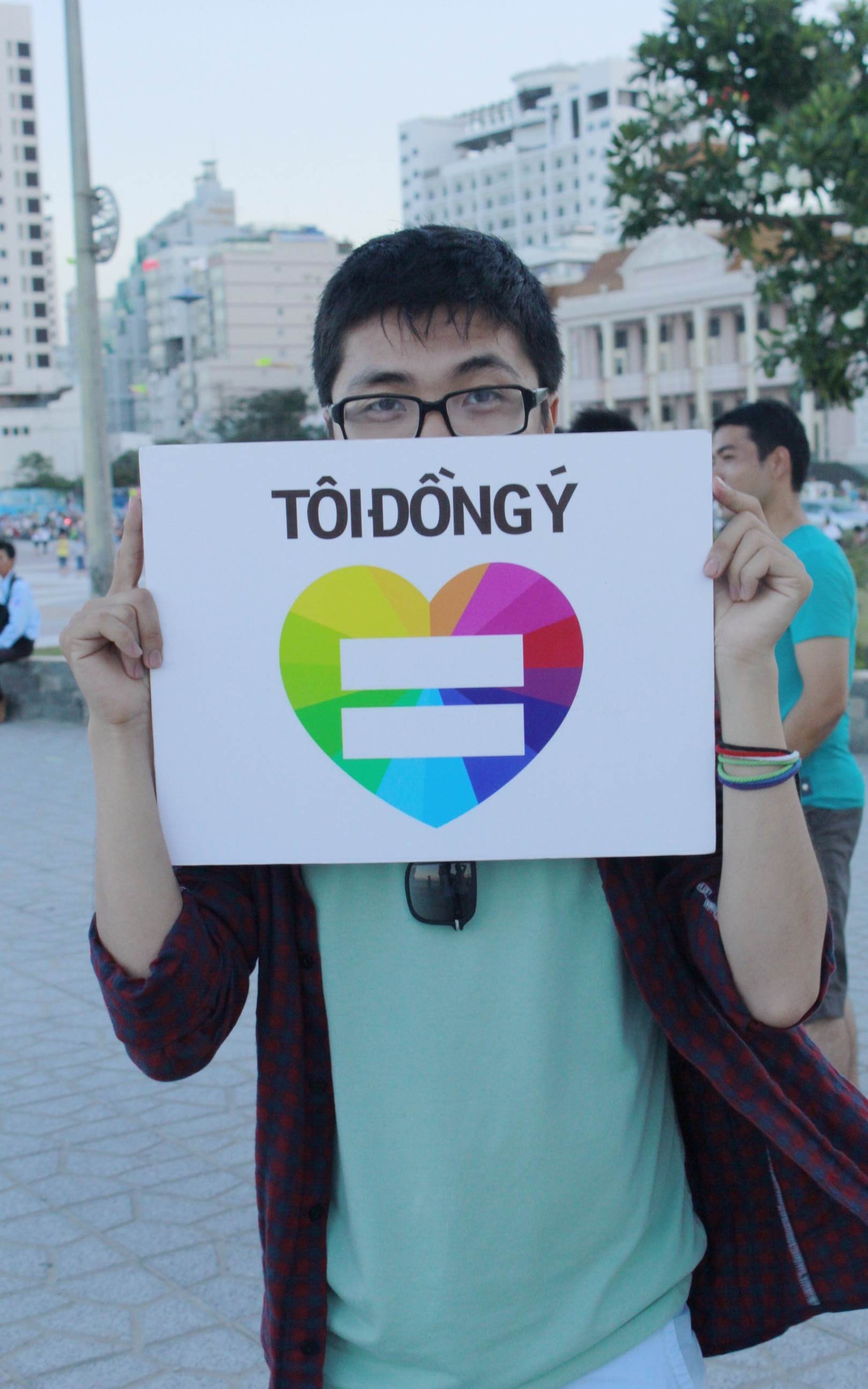 LGBT Nha Trang huong ung ngay IDAHOT 2014