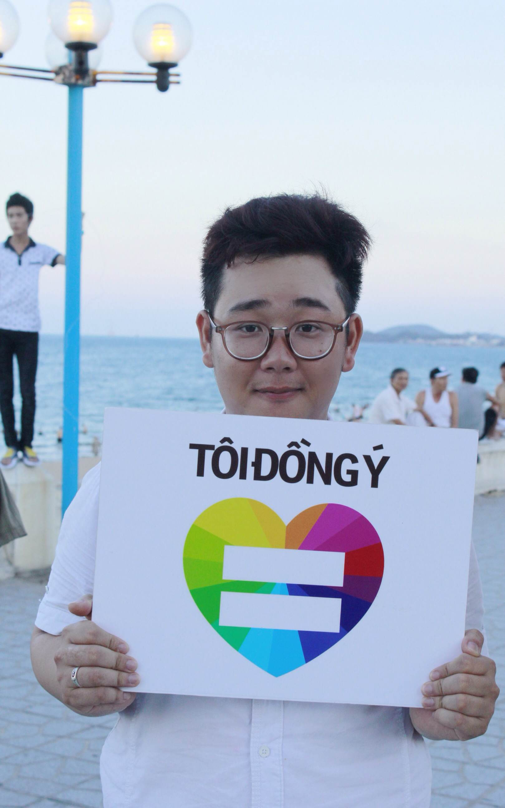 LGBT Nha Trang huong ung ngay IDAHOT 2014