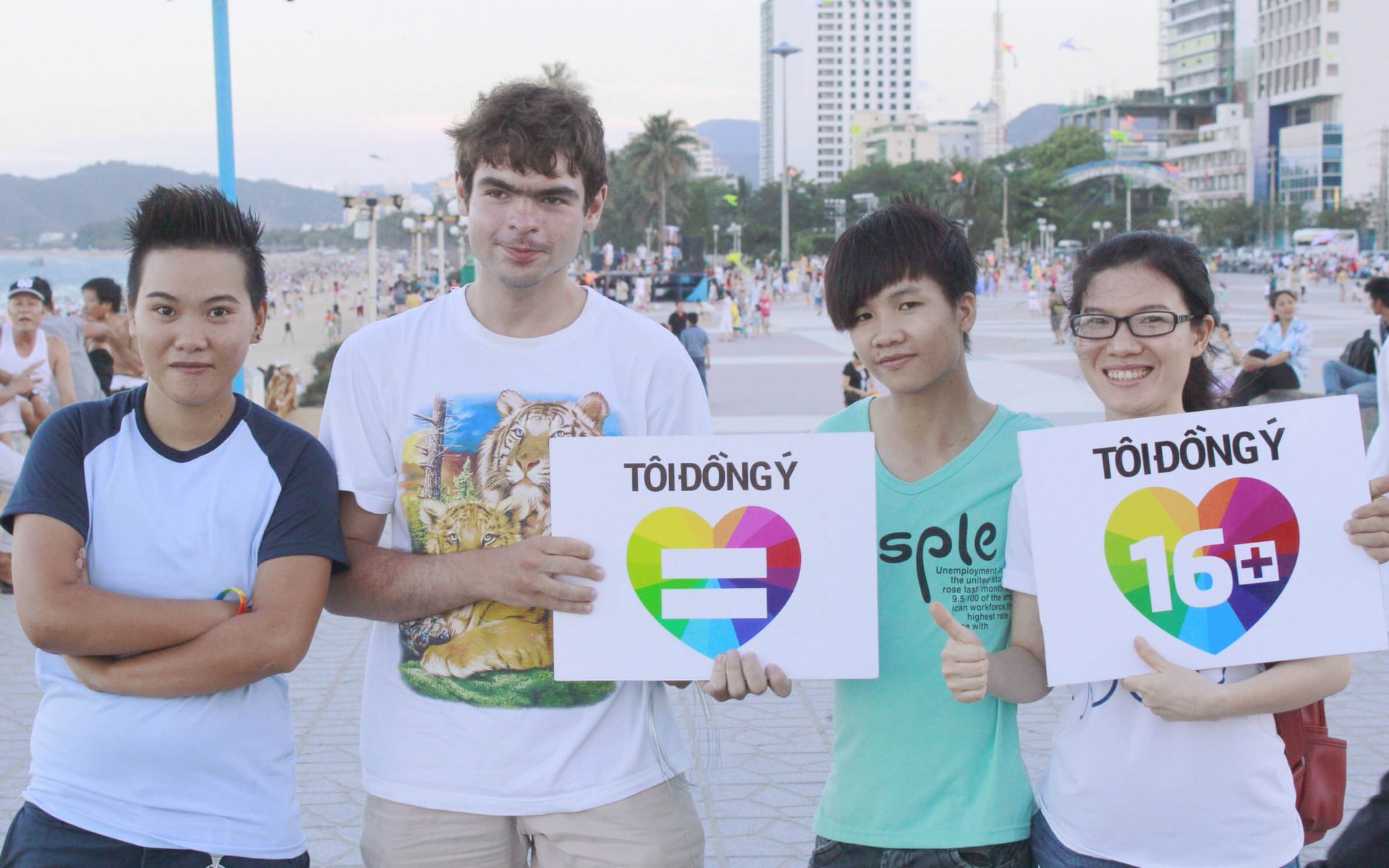 LGBT Nha Trang huong ung ngay IDAHOT 2014