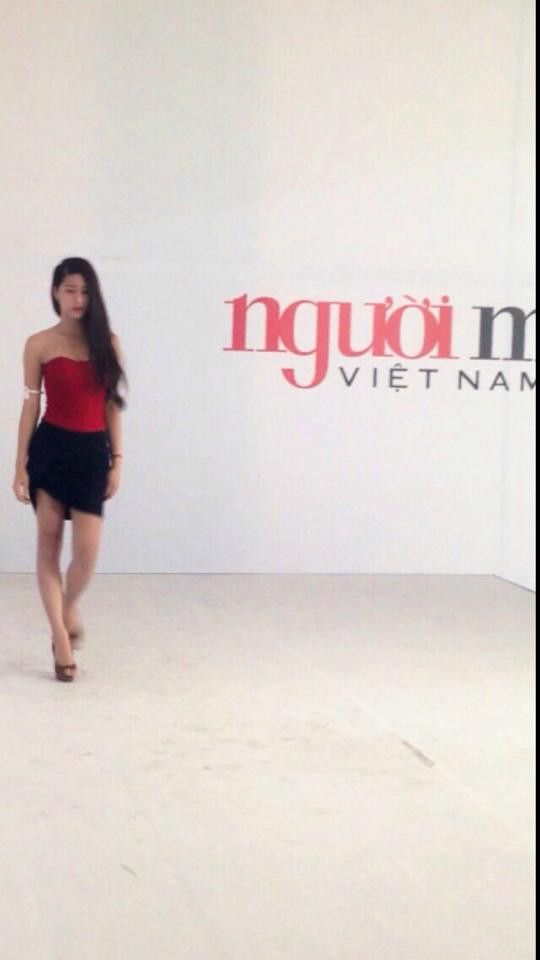 Hanh trinh  lot xac  cua cuu thi sinh chuyen gioi tai Viet Nam Next Top Model