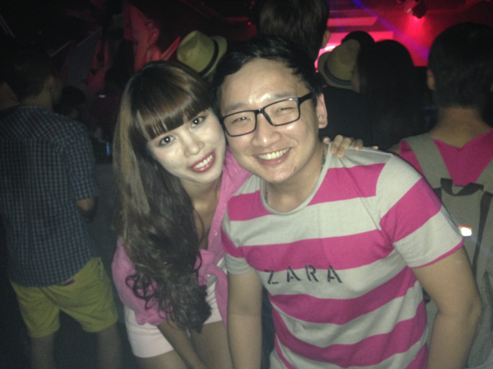 Ha Anh khuay dong Midnight Pink Party - su kien mo man VietPride 2014 