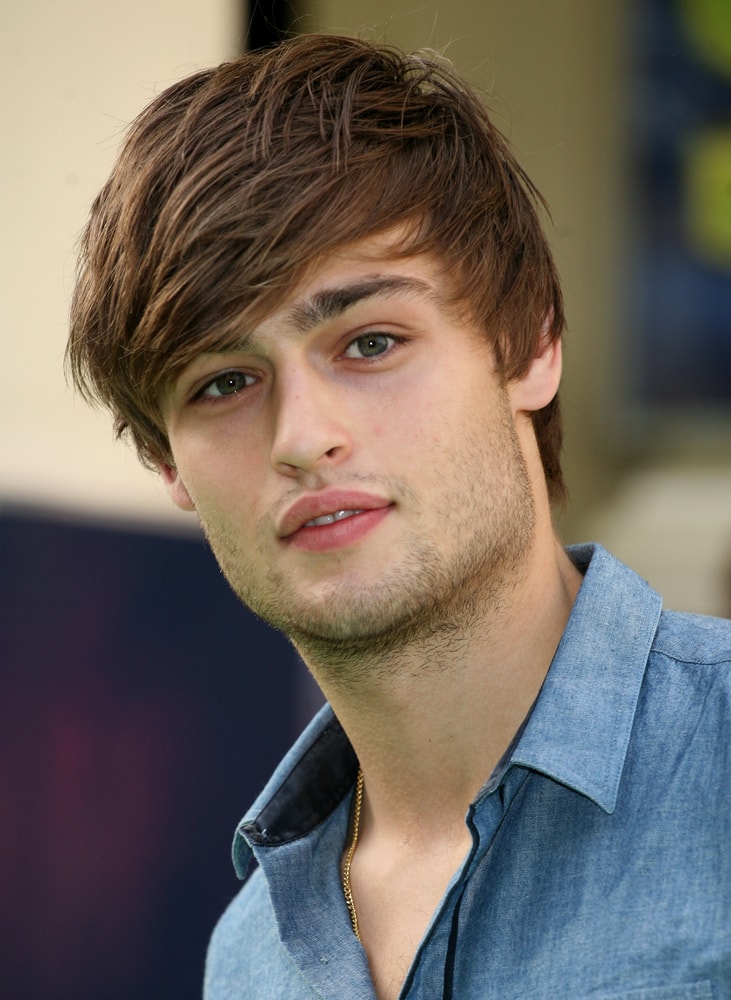  Douglas Booth, Jupiter Ascending