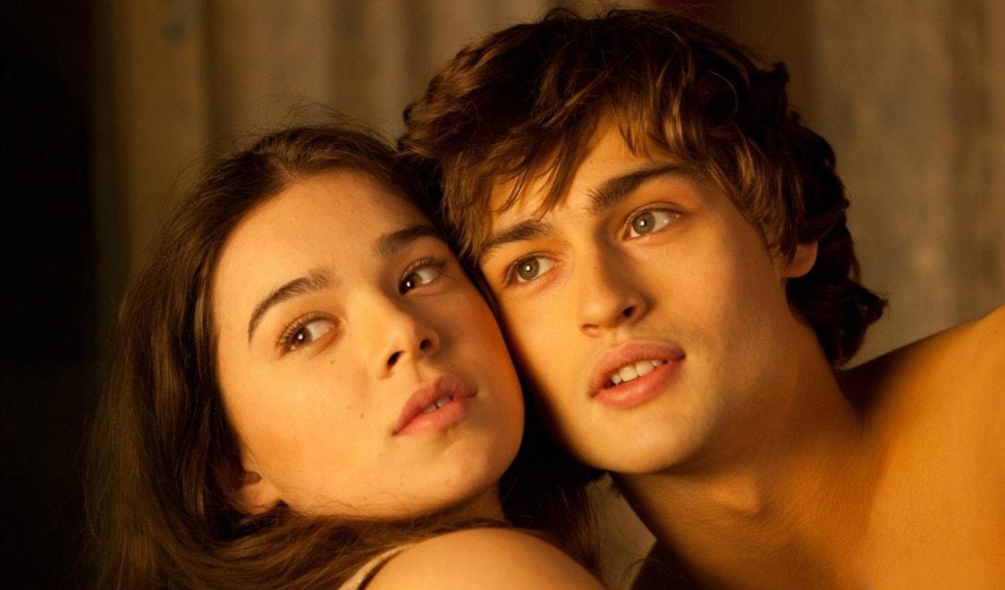  Douglas Booth, Jupiter Ascending