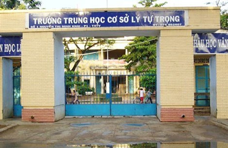 Danh hoi dong nu sinh o Tra Vinh: Het ky luat HS van khong di hoc-hinh-anh-1