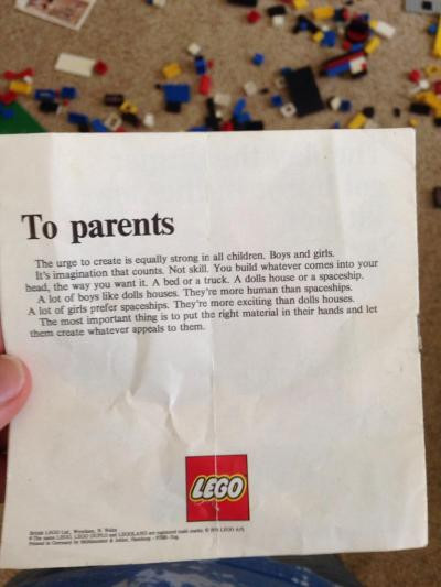 la thu, Lego