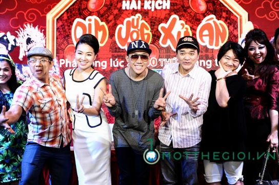 Trấn Thành quậy tưng bung lụa trong Diêm Vương Xử Án hình ảnh 5 Tran Thanh quay tung bung lua trong Diem Vuong Xu An-hinh-anh-5