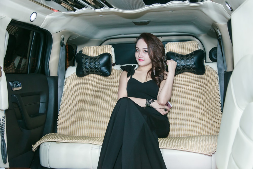 Limousine ba khoang, To Tuong Vy