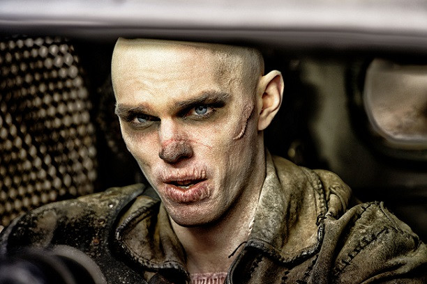 Mad Max: Fury Road: Sieu pham hanh dong hoang trang nhat mua he 2015-hinh-anh-6