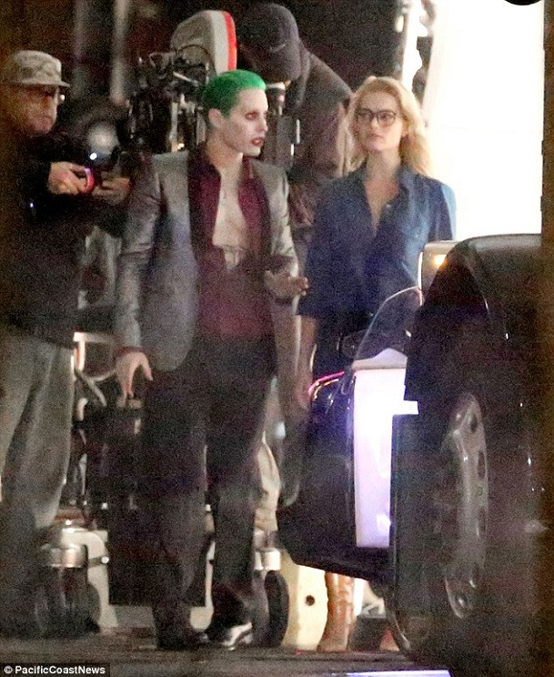 Lo dien bo trang phuc ‘cuong loan’ cua Jared Leto trong vai Joker-hinh-anh-14