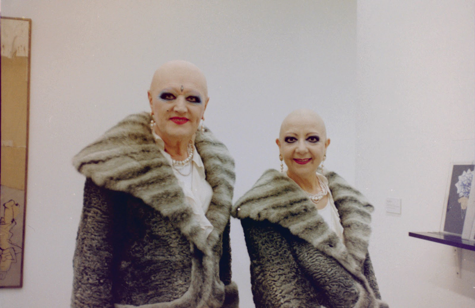Eva & Adele, nguoi chuyen gioi