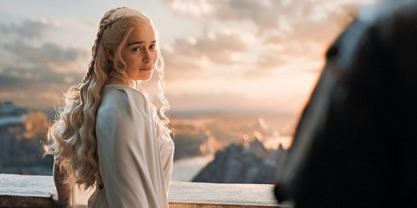 Emilia Clarke, tu dien vien vo danh thanh qua bom sex bac ty cua Game of Thrones-hinh-anh-16