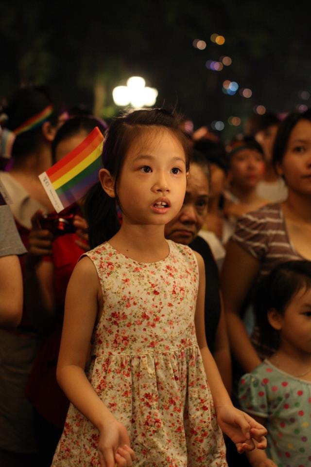 con nuoi cua nguoi dong tinh, LGBT