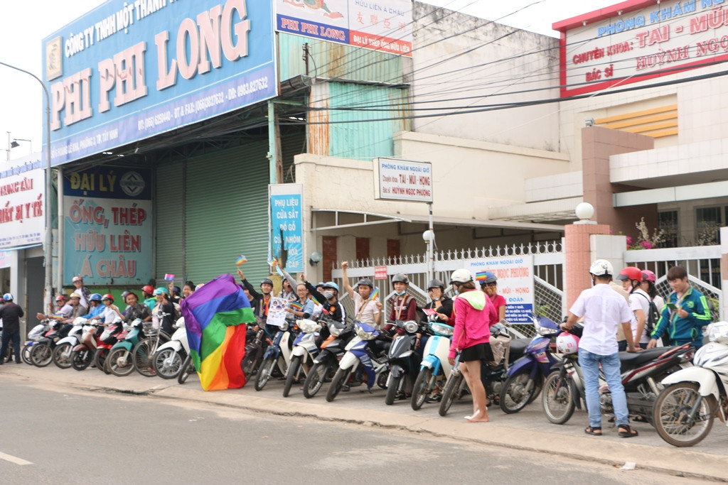 Tu hao dong tinh, LGBT, Tay Ninh, cong dong LGBT