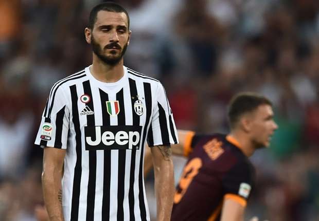 Juventus thua Roma, Juventus khung hoang, Juventus ban Pogba. 