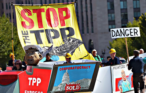TPP, tong thong My, Obama, phe doi lap, dang dan chu, hiep dinh TPP, Hillary Clinton, Donald Trump