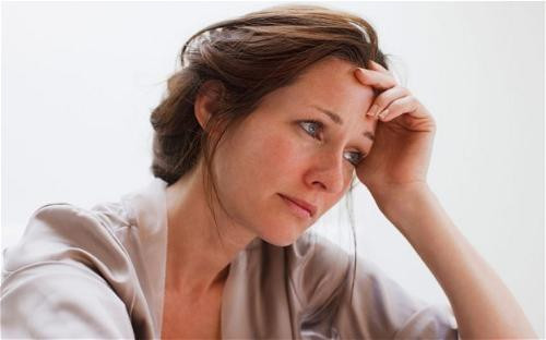 Miếng dán Oestrogen giúp giảm nguy cơ thiểu năng trí tuệ sau mãn kinh 