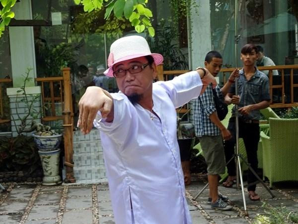 Nghệ sĩ hài Hồng Tơ: 'Suýt chết vì bị giang hồ cầm mã tấu truy sát đòi nợ ' 