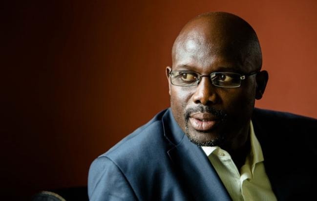 George Weah, cựu tiền đạo AC Milan đắc cử tổng thống Liberia