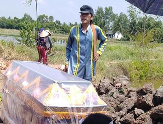 Công an vào cuộc vụ bác sĩ tắc trách khiến bệnh nhân bị rắn cắn tử vong