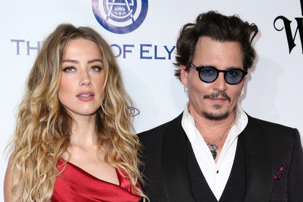 Amber Heard và Johnny Depp: Cuộc hôn nhân phim giả tình thật biến thành drama bạo hành, đào mỏ không hồi kết - Ảnh 10.