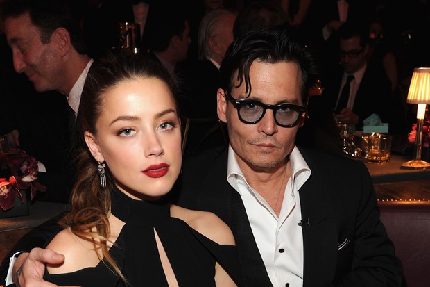 Amber Heard và Johnny Depp: Cuộc hôn nhân phim giả tình thật biến thành drama bạo hành, đào mỏ không hồi kết - Ảnh 14.