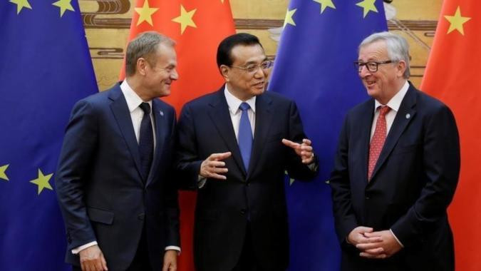 Kết quả hình ảnh cho picture of Jean-Claude Juncker and Donald Tusk and Xi jinping