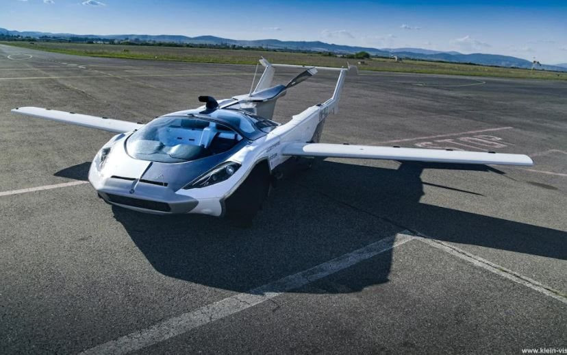 Ô tô biến máy bay: Liệu có thể có gì đó độc đáo và hấp dẫn hơn việc sở hữu một chiếc ô tô có thể biến thành máy bay? Chúng tôi đã thu thập những hình ảnh ấn tượng nhất để bạn có thể hình dung nó.