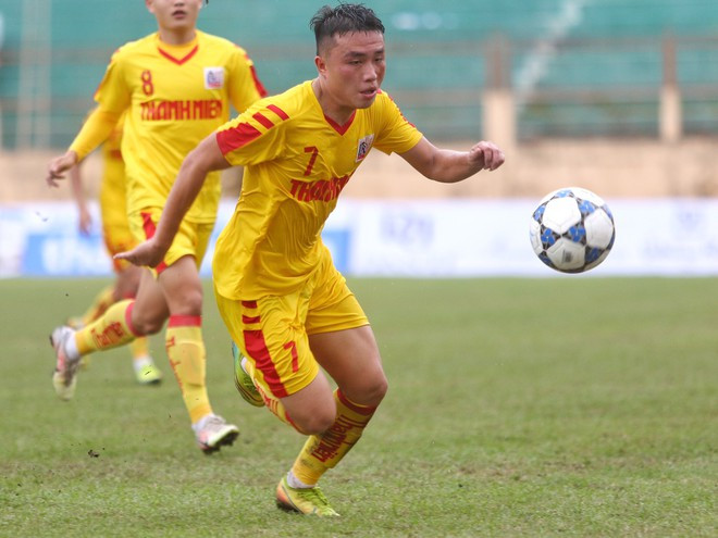 15 cầu thủ đang đá VCK U.21 được gọi lên tuyển U.22 Việt Nam - ảnh 3