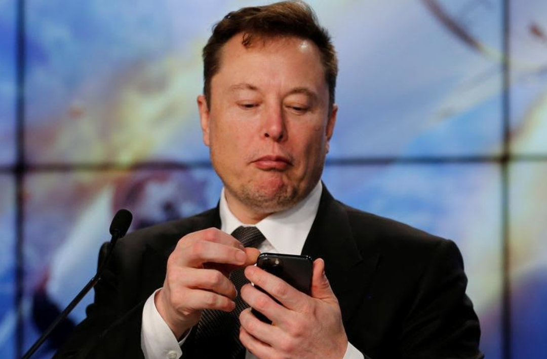 Tỉ phú Elon Musk dành nhiều tweet trên Twitter của mình để nói về Dogecoin /// Ảnh: Reuters