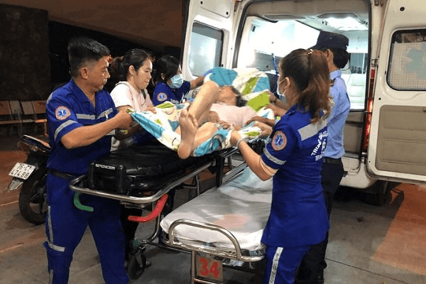 TP.HCM: Cấp chứng chỉ hành nghề cho 18 y sĩ tại Trung tâm cấp cứu 115? 