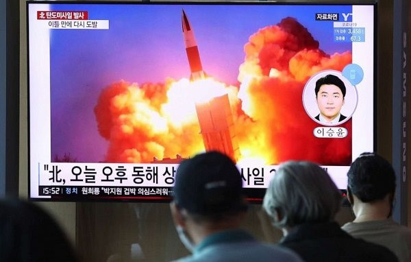 north-korea-missile-launch-gty-210_hpmain_20210915-055802_16x9_992.jpg