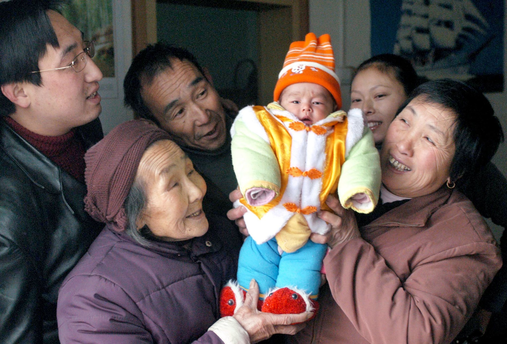 2005-02-09t120000z_1596623907_mt1imgcnp04212501_rtrmadp_3_china-only-child.jpeg