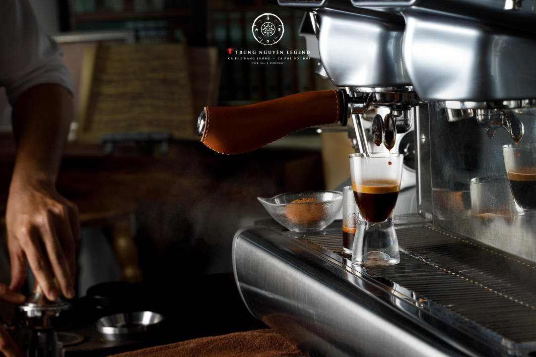 hinh-5-espresso-bach-tinh-te-dem-den-su-thang-hoa-cho-nguoi-thuong-thuc-nhu-nhung-ban-giao-huong-day-nhiet-huyet-cua-nhac-si-tai-danh-johann-sebastian-bach.jpg