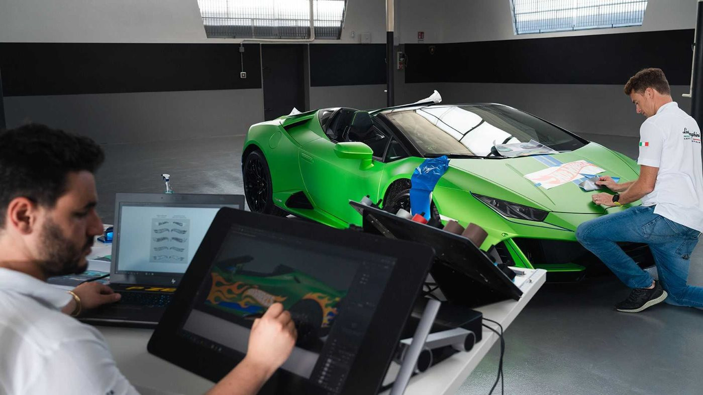 Lamborghini hợp tác Hot Wheels ra mắt Huracan EVO Spyder đặc biệt