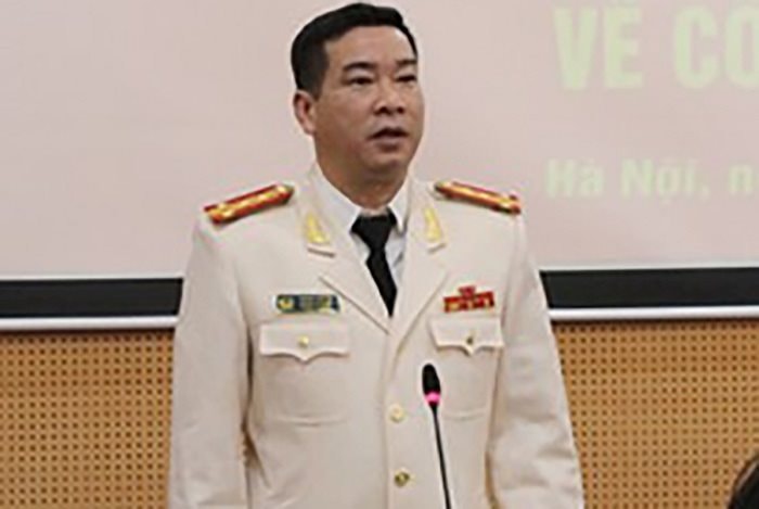 ong-phung-anh-le.jpg