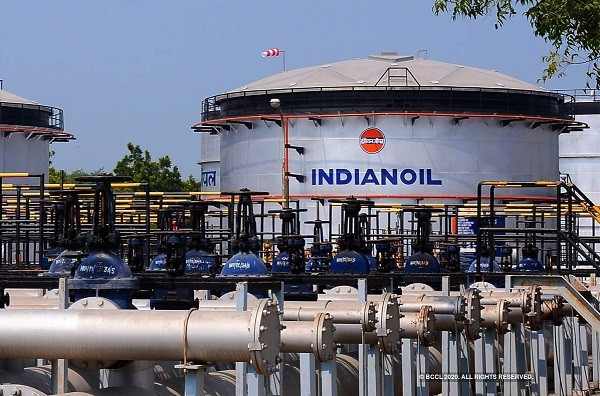 capacity-utilisation-at-indian-oil-refineries-reach-100-in-november.jpg