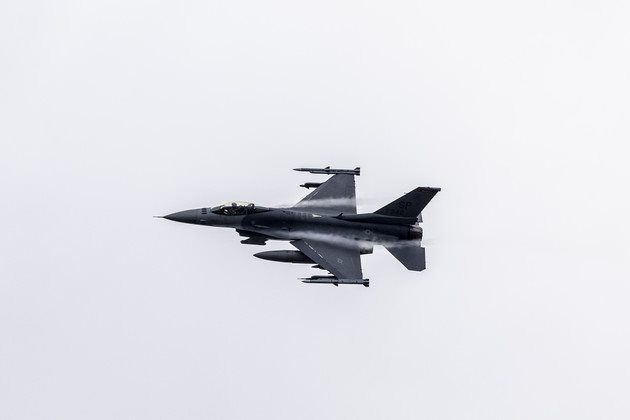 f-16-my-2.png