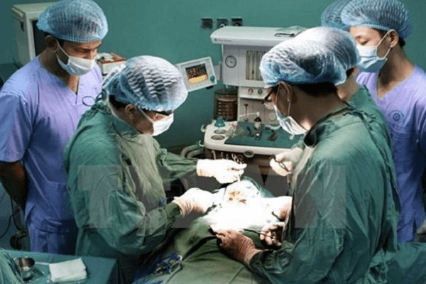 Sau 8 tháng tạm ngưng, Bệnh viện Nhi đồng 2 chính thức ghép gan trở lại 