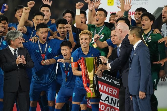 Thái Lan, Indonesia bị AFC phạt, bóng đá Đông Nam Á chưa thể phát triển, do đâu? 