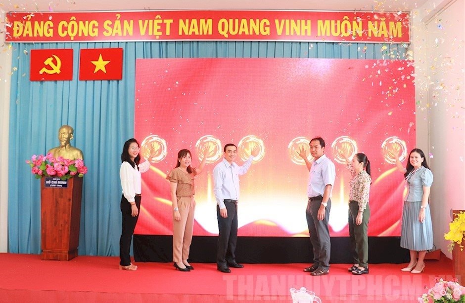 24-07-2024-ra-mat-mo-hinh-chuyen-doi-so-hoat-dong-thong-tin-gioi-thieu-cac-di-tich-lich-su-99284f96-details.jpg