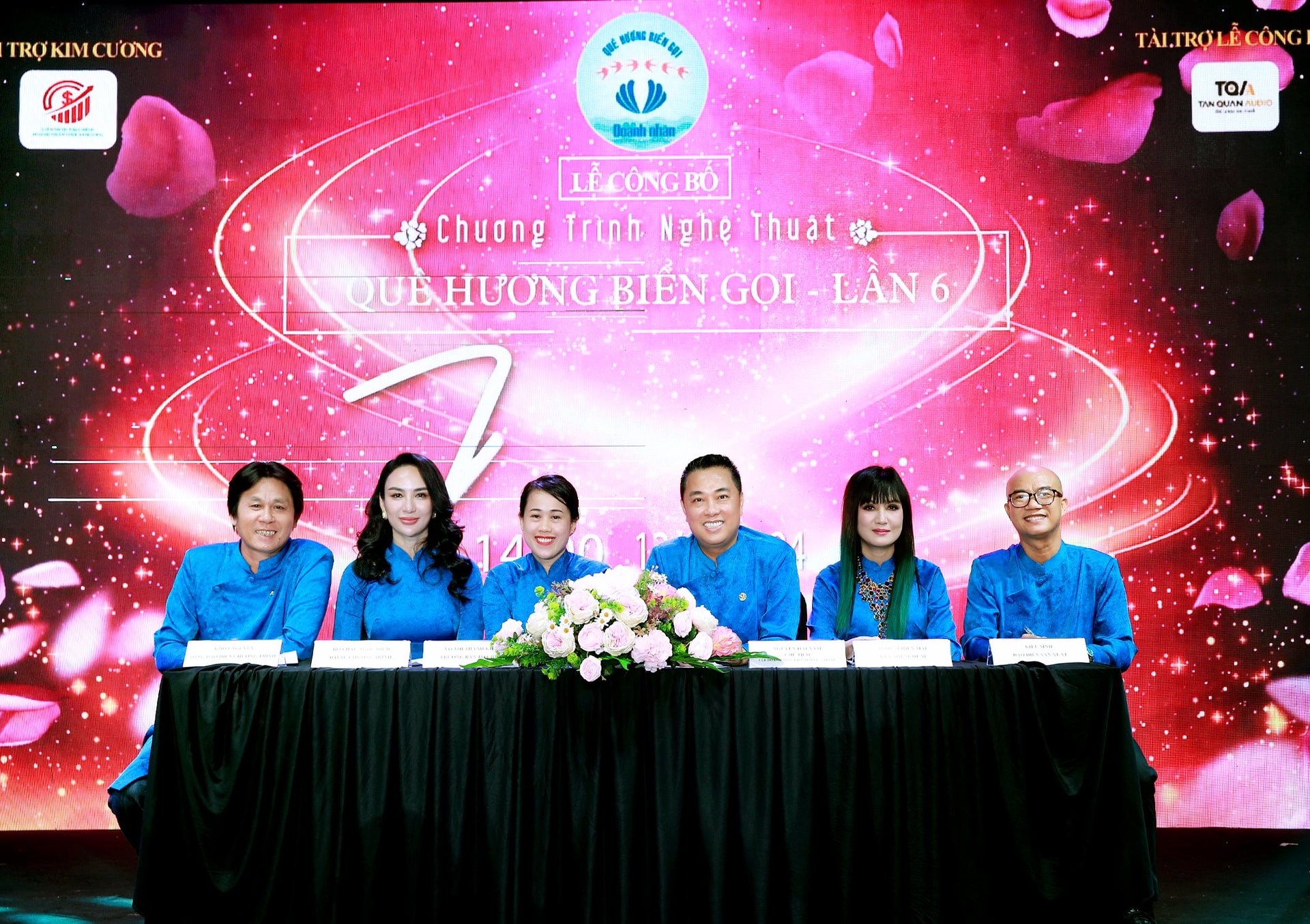 Sao Việt đồng hành cùng ‘Quê hương biển gọi’ 