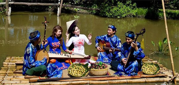 Ngày xuân về phương Nam nghe cải lương và đờn ca tài tử