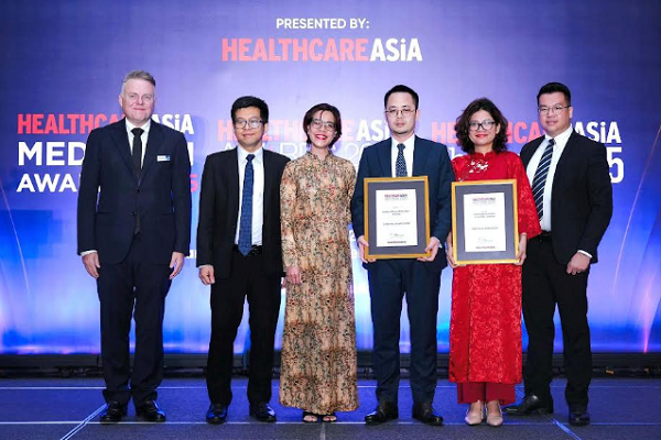 he-thong-y-te-dau-tien-tai-viet-nam-nhan-giai-thuong-healthcare-asia-awards-hinh-anh.png