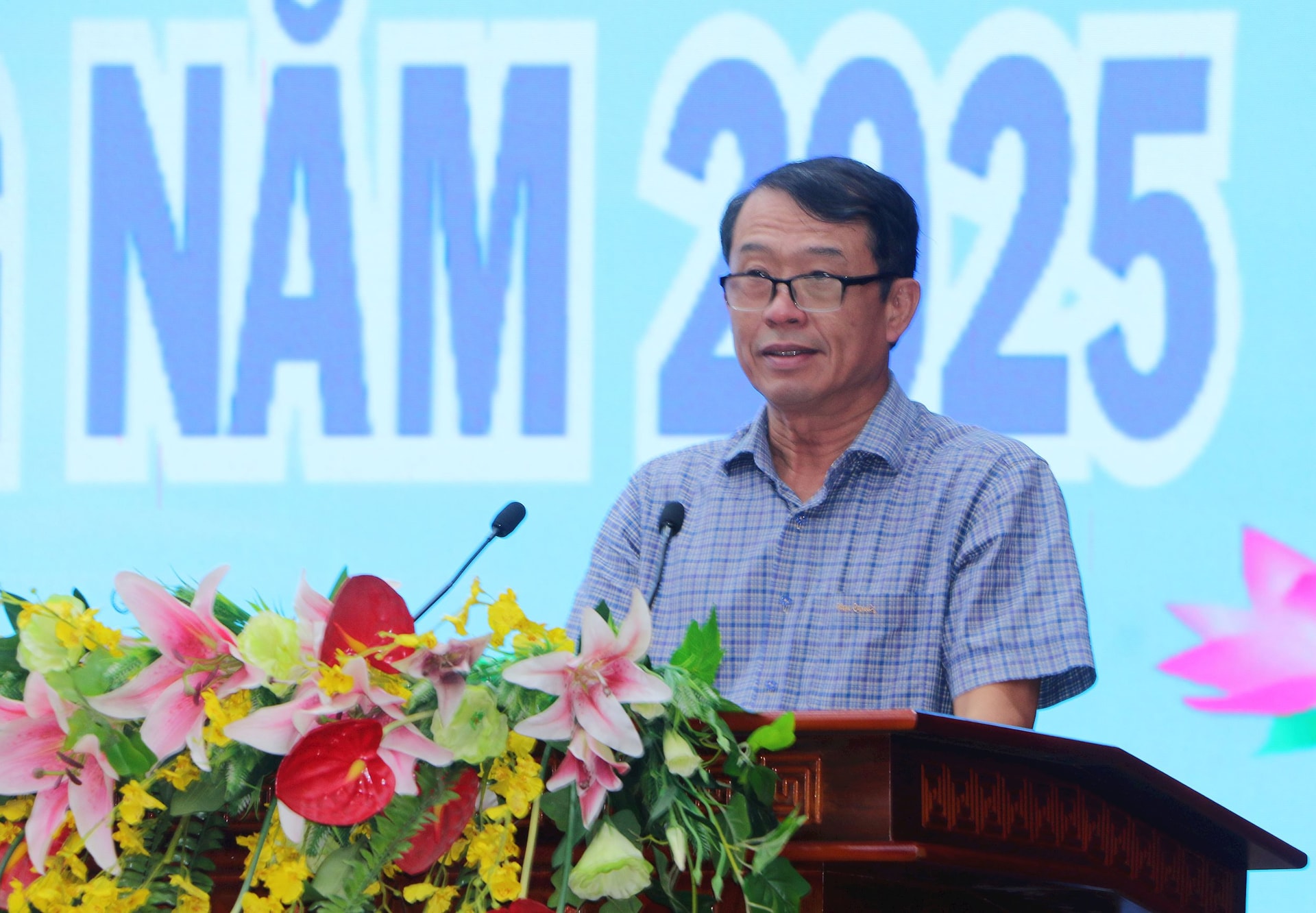 hb-1-khoi.jpg