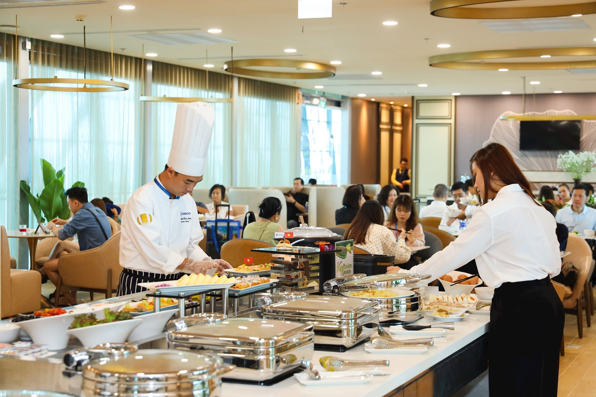 1.-lotus-lounge-tai-nha-ga-t3-san-bay-tan-son-nhat-.jpg