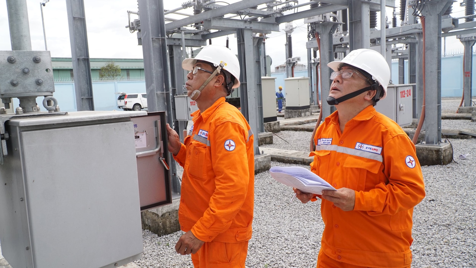 h8.-tram-bien-ap-110kv-cong-xanh-.jpg