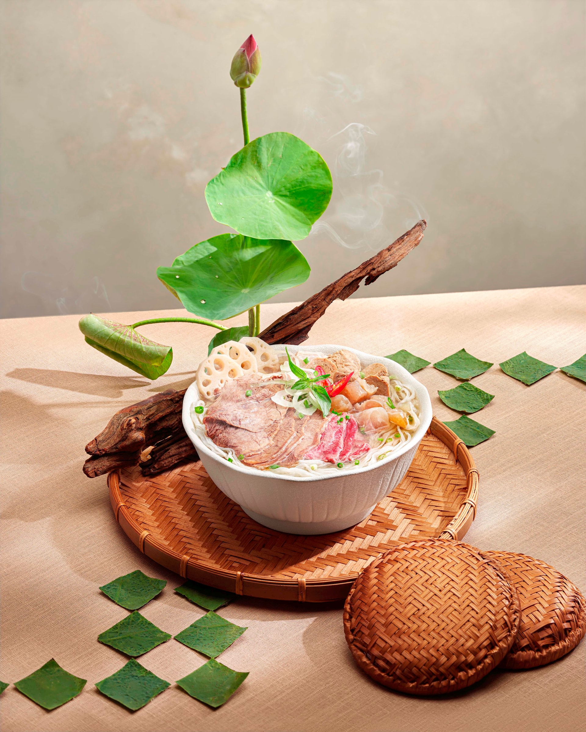 5.pho-sen_mon-signature-cua-san-bay-tan-son-nhat.jpg