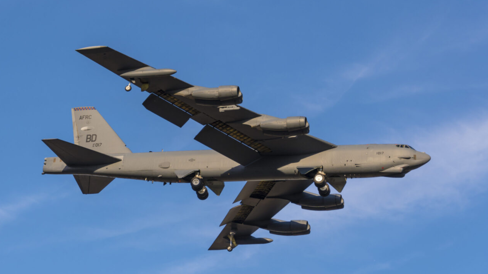 may-bay-b-52-cua-my.png